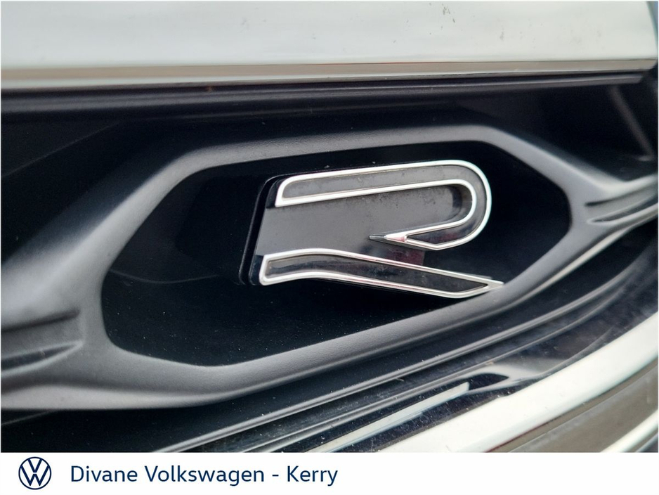 2025 Volkswagen T-Roc AUTO R-LINE 75 1.5 TSI PETROL 150 BHP €39,950