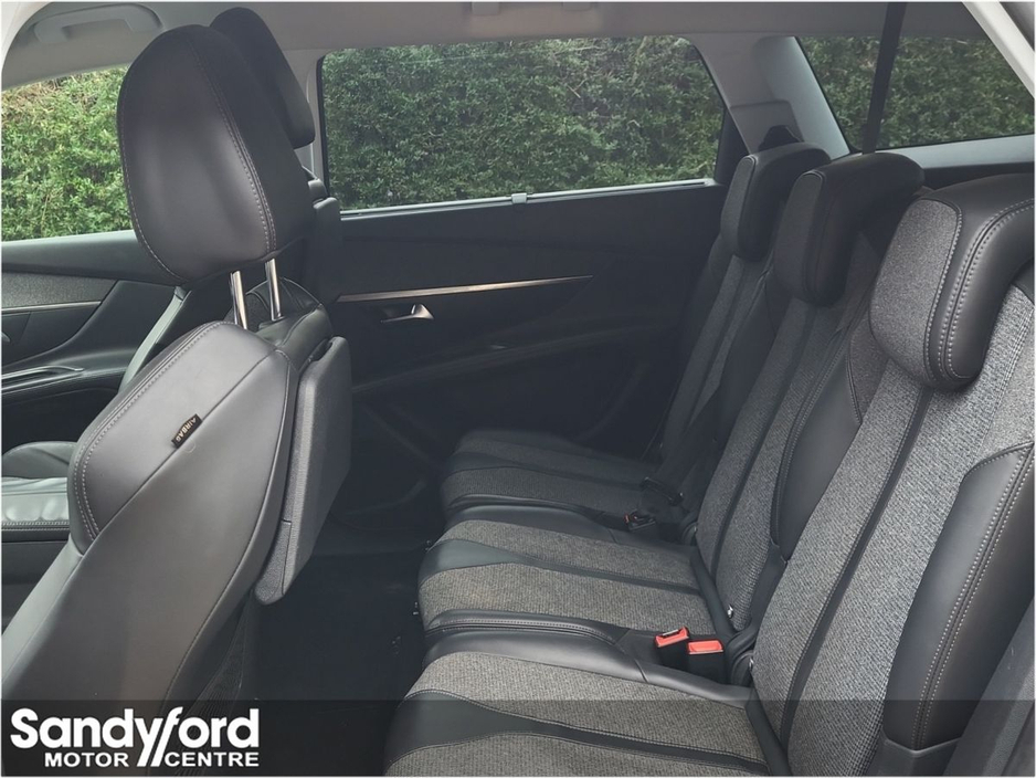 2018 Peugeot 5008 1.5 HDi AUTOMATIC ALLURE €19,950