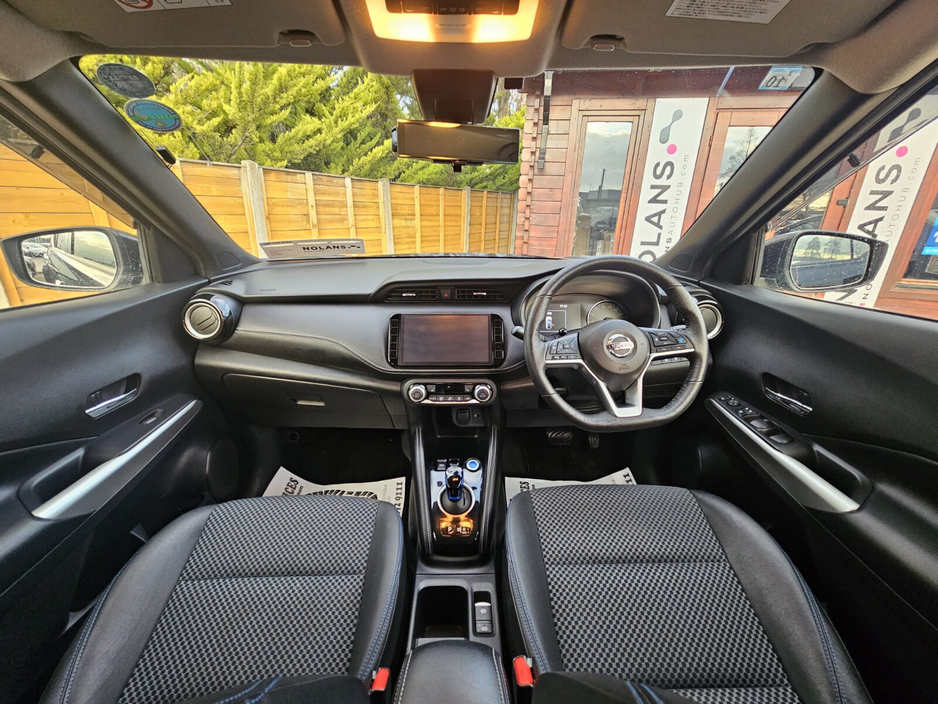 2020 Nissan Juke - image 23