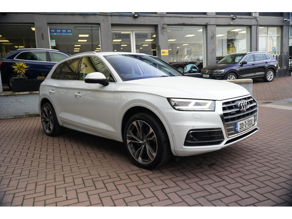 2020 Audi Q5 - image 2