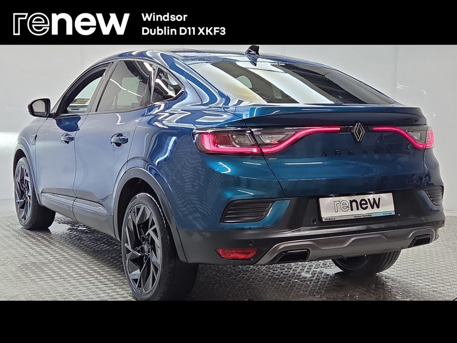 2024 Renault Arkana - image 3
