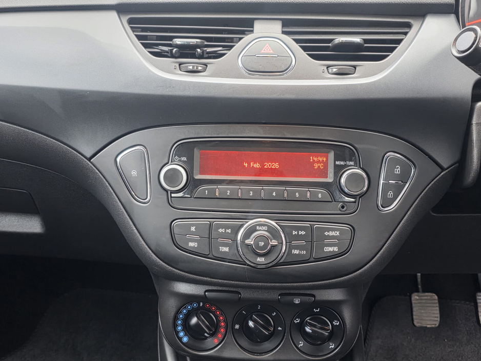 2017 Opel Corsa 1.4 75PS S €7,950