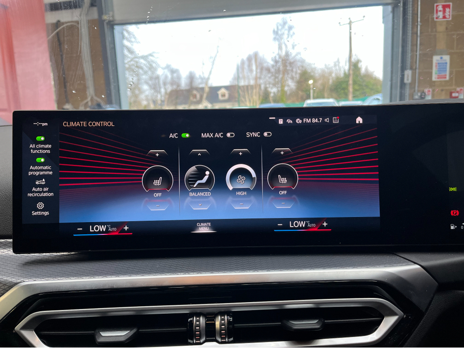 2024 BMW 3 Series €45950! 2024 BMW 330E M SPORT 2.0 AUTOMATIC / CRUISE CONTROL / 360° CAMERA / ELECTRIC MEMORY & HEATED SEATS / APPLE CARPLAY / PADDLE SHIFTERS €45,950