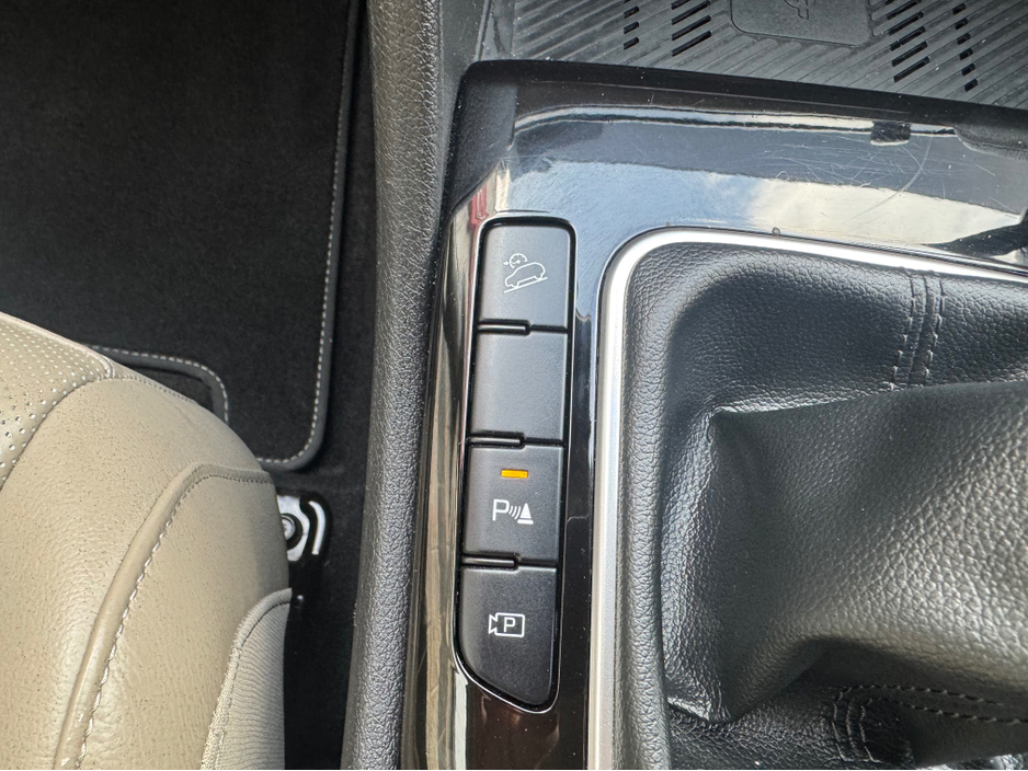 2023 Kia Sportage - image 30