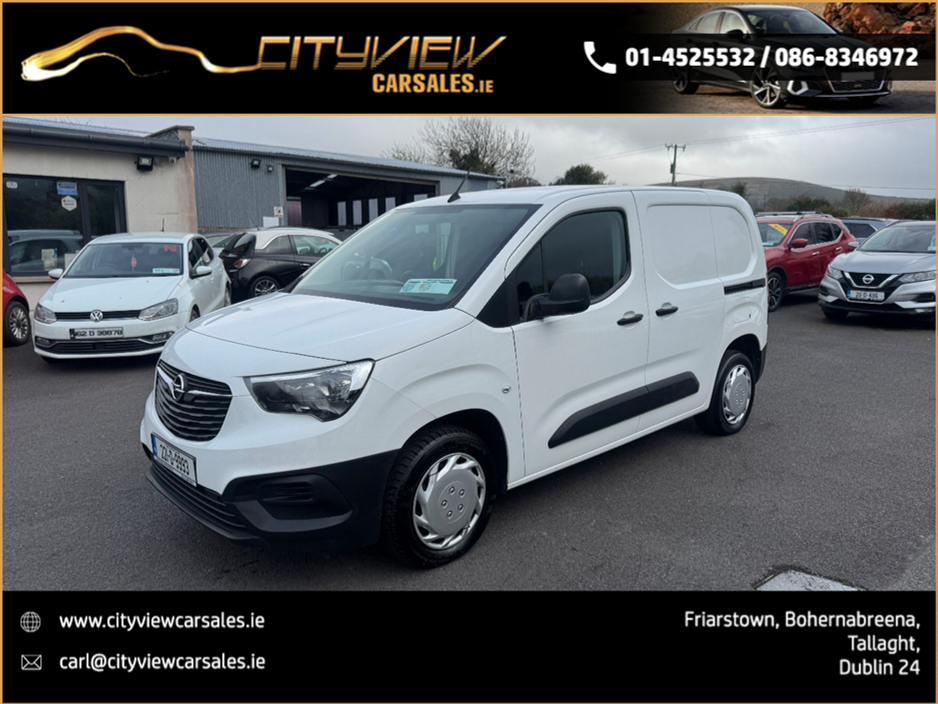 2022 Opel Combo - image 8