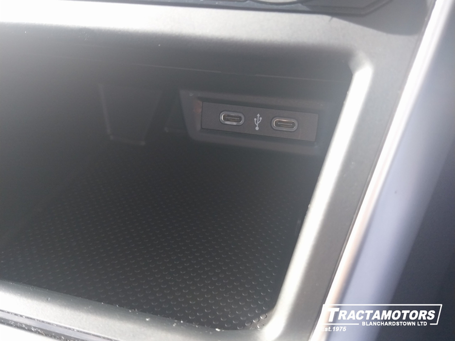 2024 Volkswagen Polo - image 28