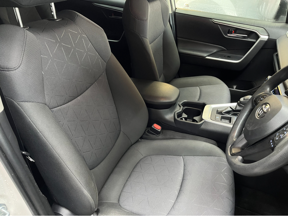 2020 Toyota Rav4 €30950 2020 TOYOTA RAV4 HYBRID X 2.5 AUTOMATIC / CRUISE CONTORL / REVERSE CAMERA AND MORE €30,950