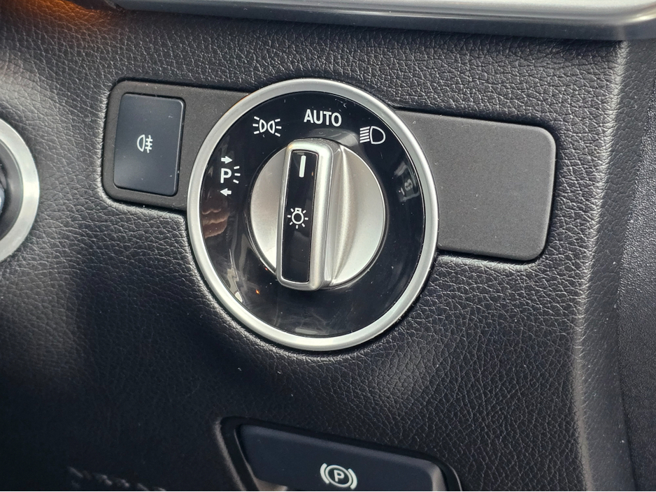 2016 Mercedes-Benz GLE Class - image 9