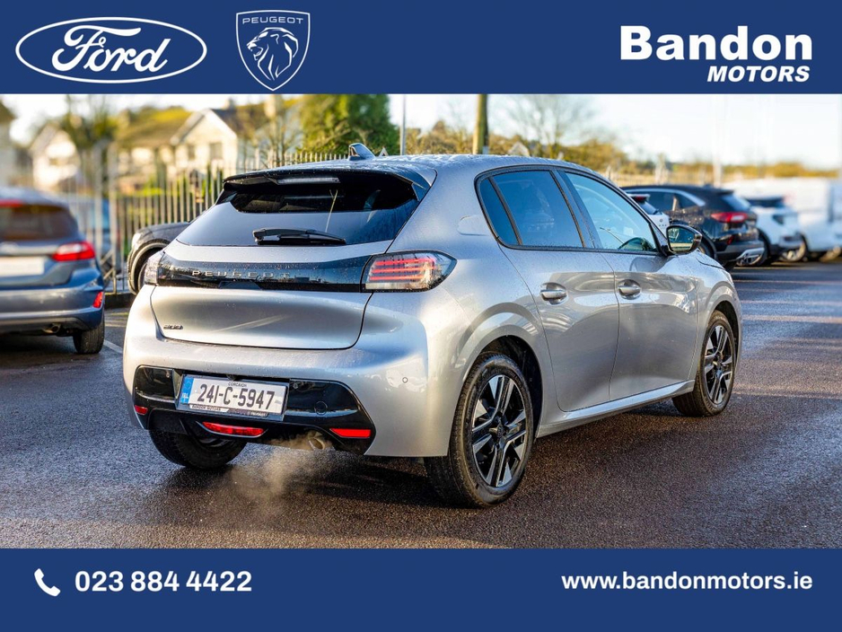 2024 Peugeot 208 2024 Peugeot 208 1.2 Puretech 100bhp Allure Pack