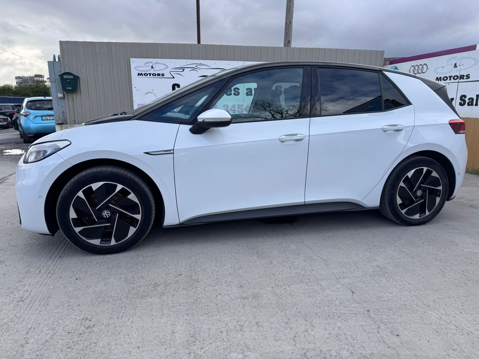 2023 Volkswagen ID.3 - image 6