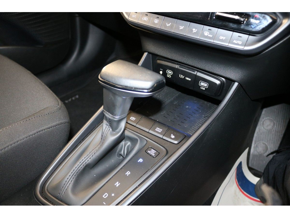 2025 Hyundai Bayon - image 13