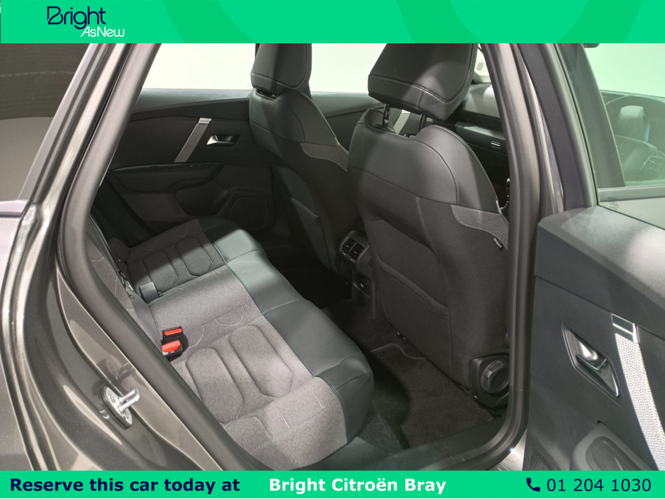 2025 Citroen C4 - image 16