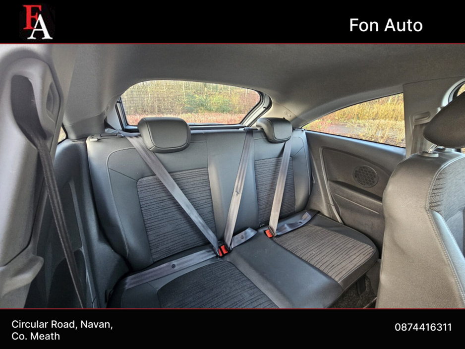 2014 Opel Corsa - image 17