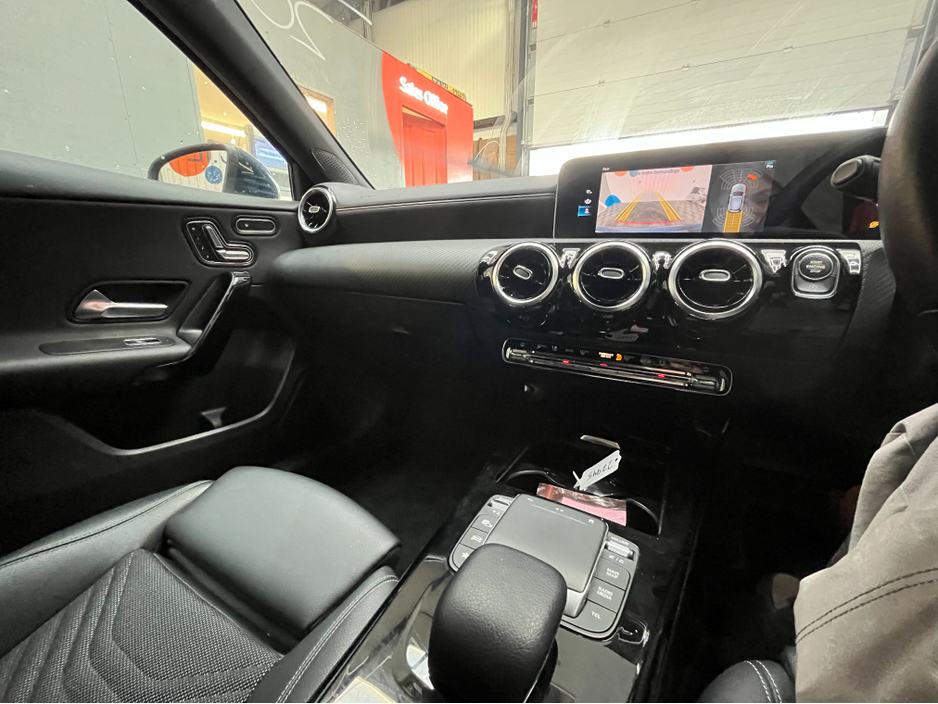 2020 Mercedes-Benz A Class €25950 2020 MERCEDES-BENZ A200D 2.0 AUTOMATIC / CRUISE CONTROL / REVERSE CAMERA / ELECTRIC MEMORY & HEATED SEATS / PADDLE SHIFTERS / APPLE CARPLAY €25,950