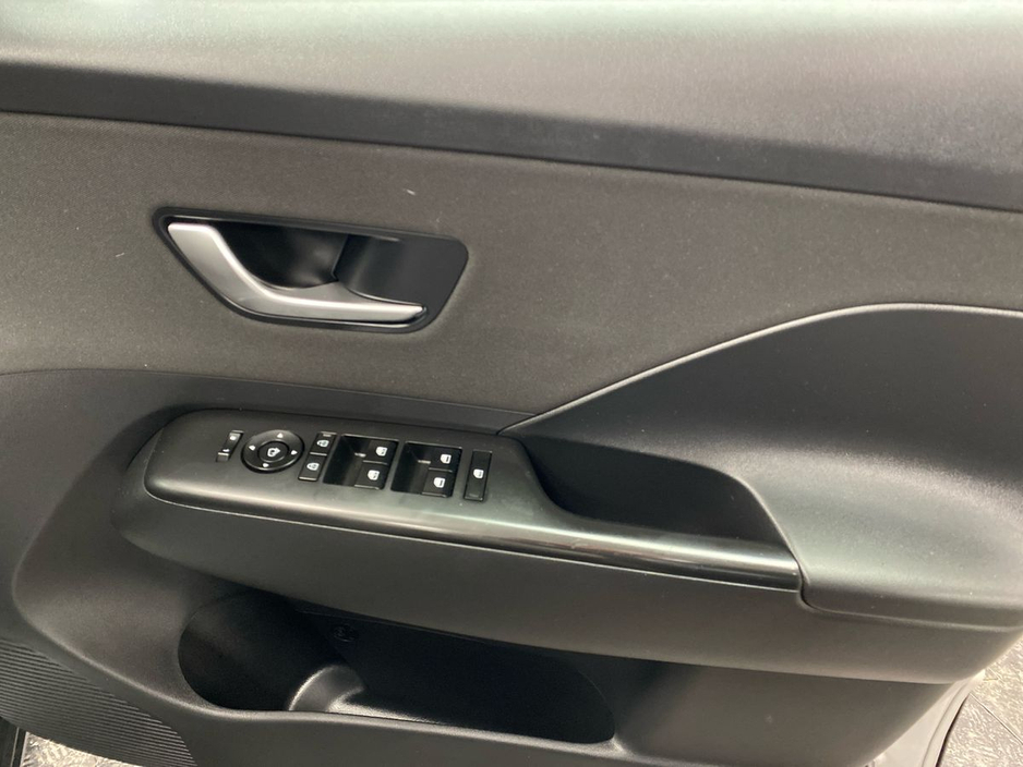 2024 Hyundai Kona - image 11