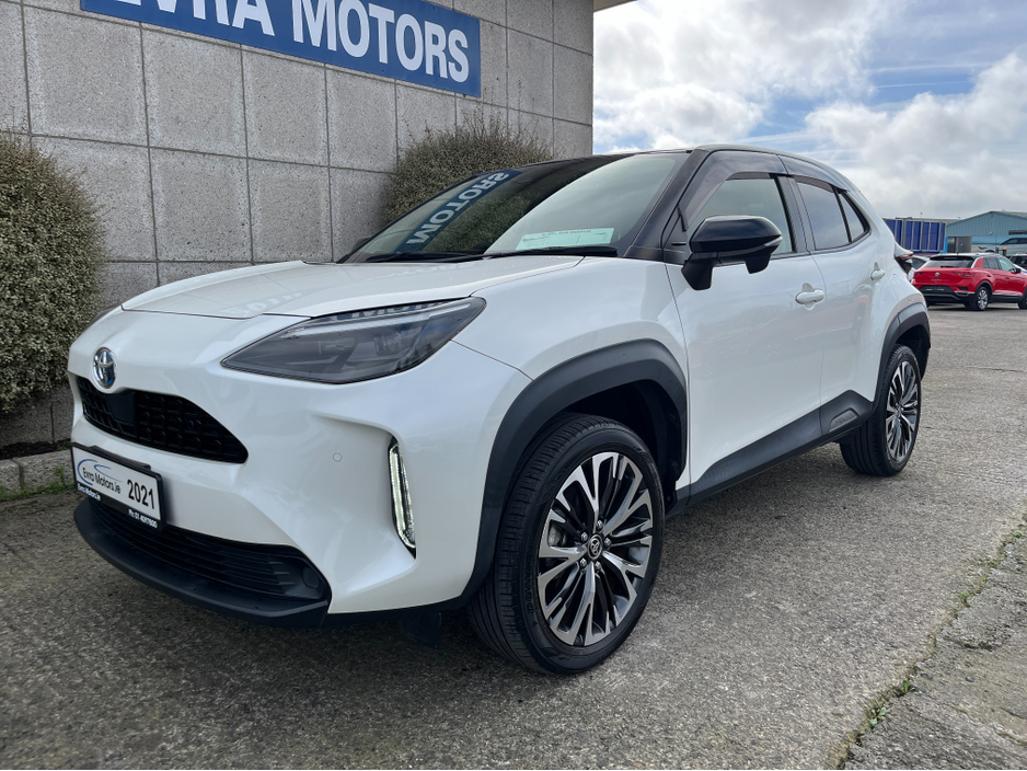 2021 Toyota Yaris Cross - image 5
