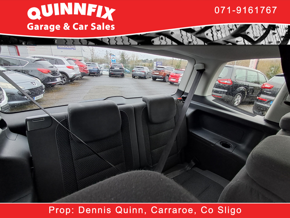 2015 Volkswagen Touran - image 14