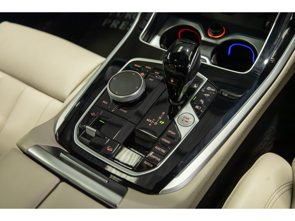 2022 BMW X5 - image 28