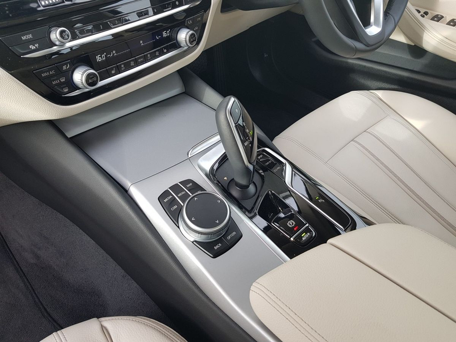 2021 BMW 5 Series 520d SE Saloon €34,950