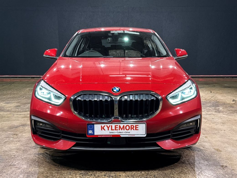 2023 BMW 1 Series - image 8