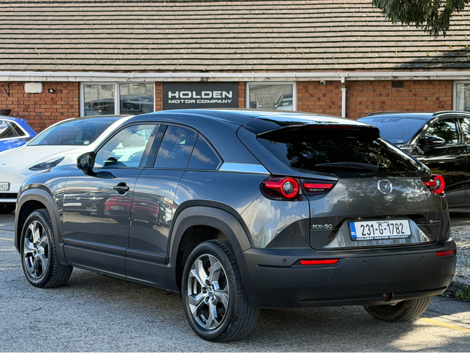 2023 Mazda MX-30 - image 11