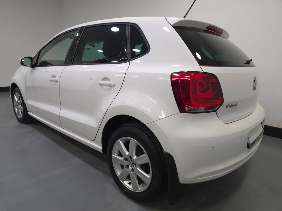 2013 Volkswagen Polo  €8,950