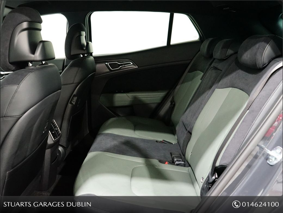 2025 Kia Sportage - image 5