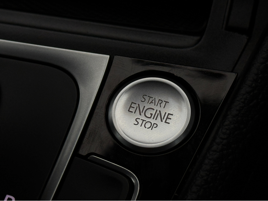 2015 Volkswagen Golf 1.4 HIGHLINE  ALCANTARA SEATS PRIVACY GLASS REVERSE CAMERA LOW TAX BAND €14,750