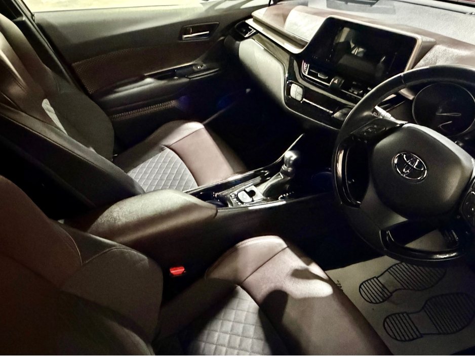 2017 Toyota C-HR G Spec €17,500