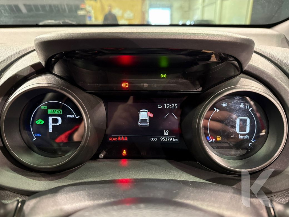 2021 Toyota Yaris 1.5 HYBRID - ALLOY WHEELS- REAR CAMERA €15,950