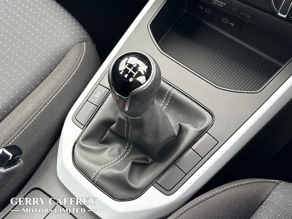 2022 SEAT Arona 1.0 TSI 110HP SE+ Manual - Very Low Mileage €20,450