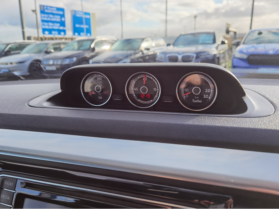 2017 Volkswagen Beetle 1.2TSI DESIGN **SUNROOF** - FINANCE AVAILABLE - CALL US TODAY ON 01 492 6566 OR 087-092 5525 €12,950