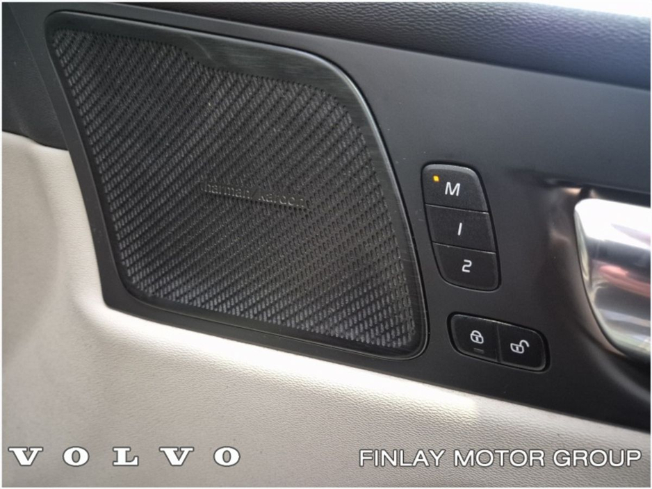 2020 Volvo XC60 T8 (390hp) PHEV Inscription Auto AWD €38,950