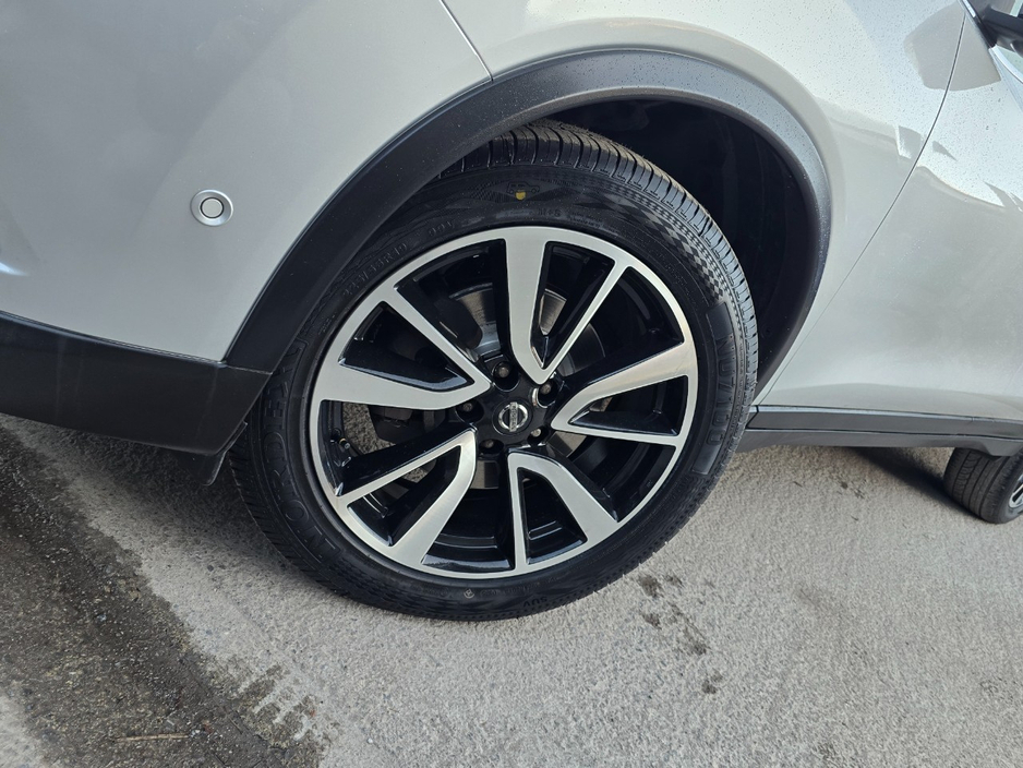 2018 Nissan X-Trail - image 8