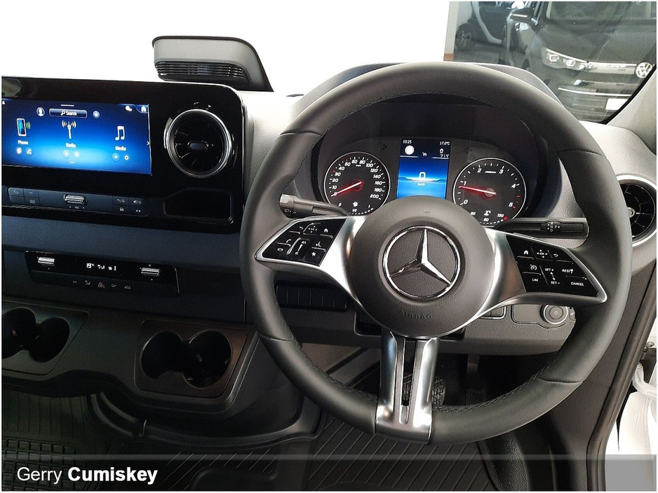 2026 Mercedes-Benz Sprinter - image 9