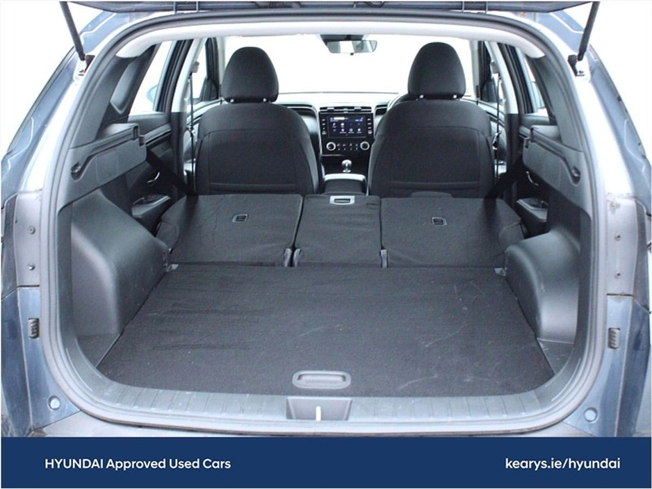 2022 Hyundai Tucson - image 10