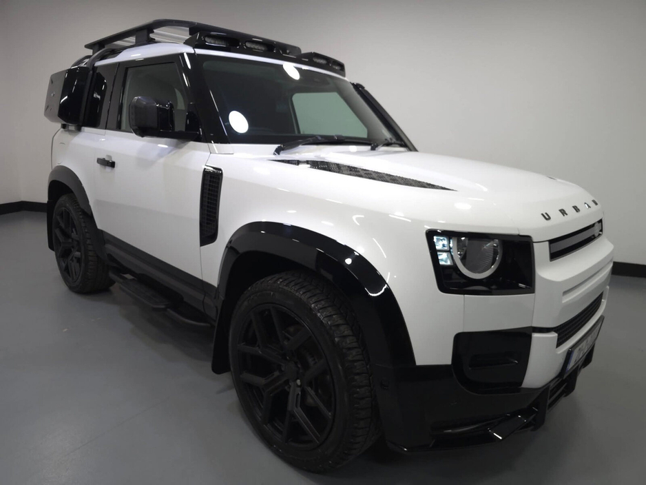 2021 Land Rover Defender  €54,950