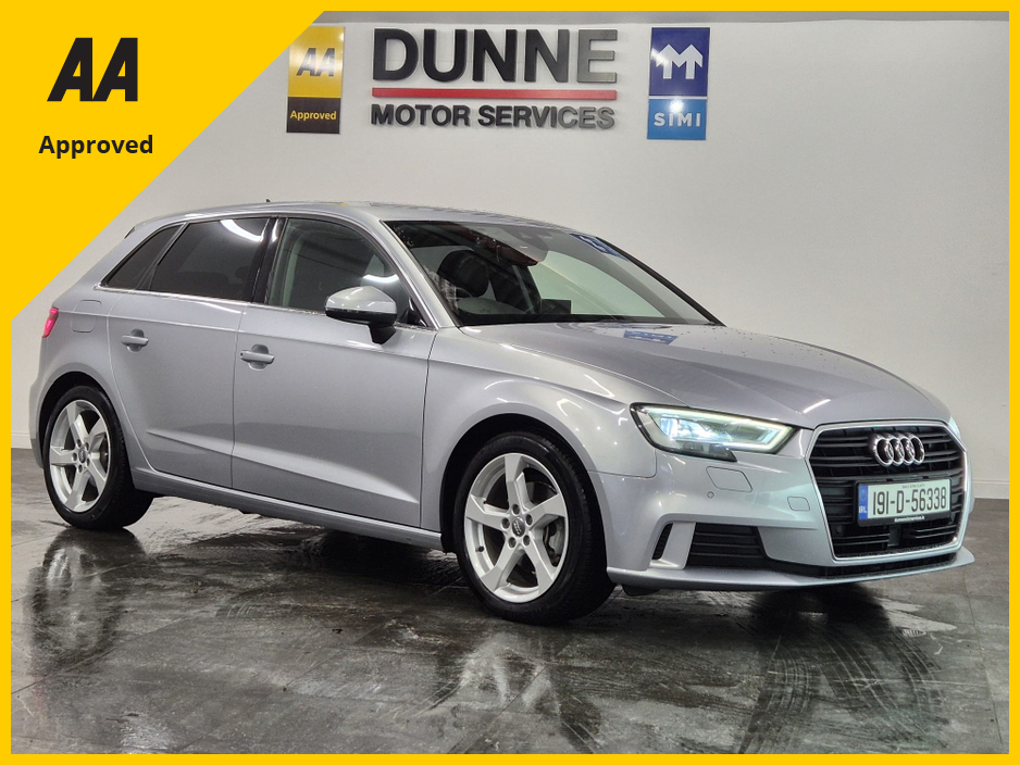 2019 Audi A3 SPORT LUXURY PACK**1.4 TFSI AUTO**FULL LEATHER**FULL ELECTRIC HEATED SEATS**FACELIFT SPORT MODEL**APPLE AND ANDROID CARPLAY**DIGITAL DASH**IRISH MAPS**KEYLESS ENTRY**WARRANTY AVAILABLE**FINANCE €21,949