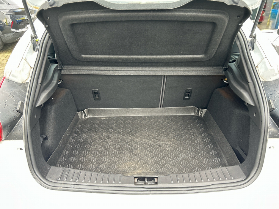 2016 Ford Focus MCA ST2 2.0 TDCI 180PS M6 FWD 4DR €17,950