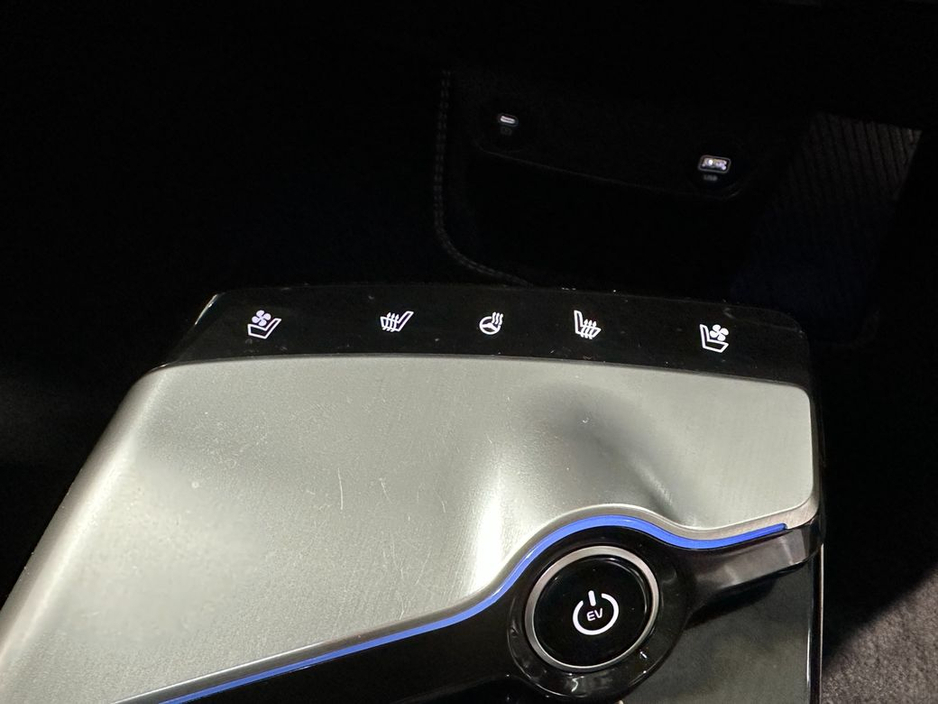 2024 Kia EV6 - image 29