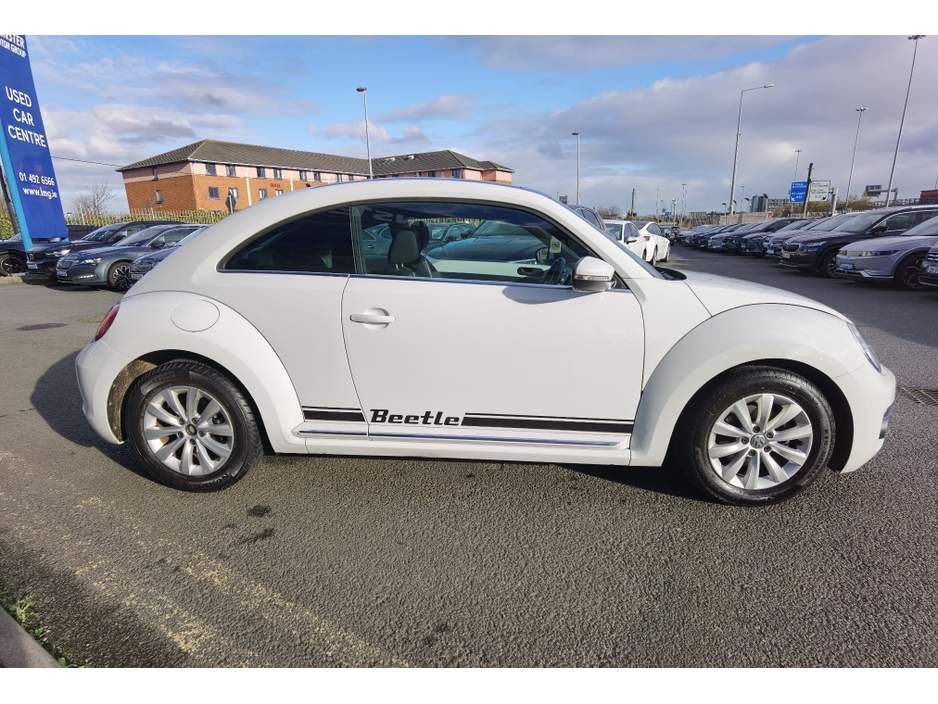 2017 Volkswagen Beetle 1.2TSI DESIGN **SUNROOF** - FINANCE AVAILABLE - CALL US TODAY ON 01 492 6566 OR 087-092 5525 €12,950