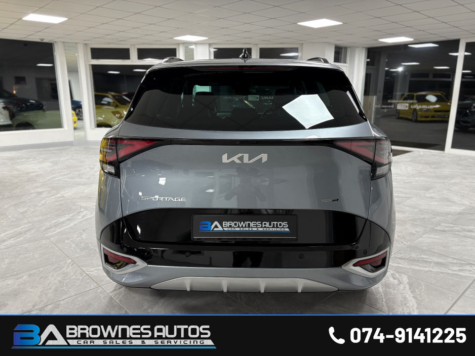 2023 Kia Sportage - image 9
