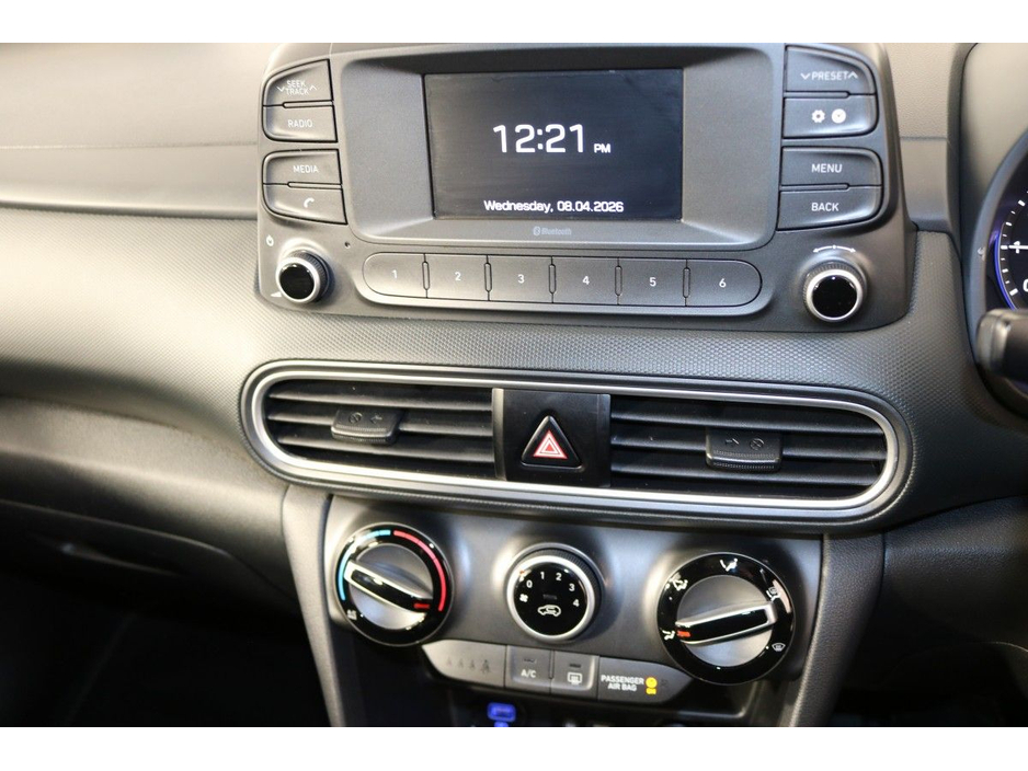 2020 Hyundai Kona - image 11