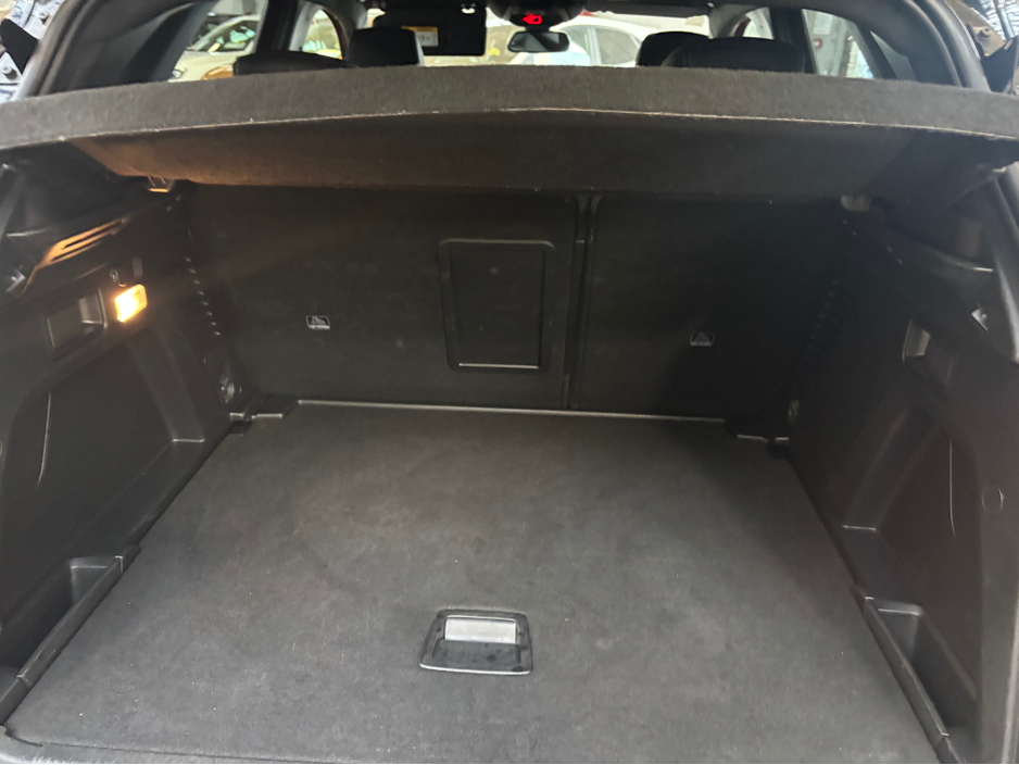 2023 Peugeot 3008 - image 19