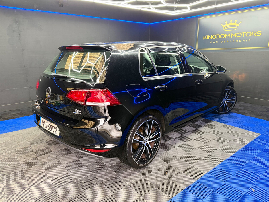 2014 Volkswagen Golf - image 16