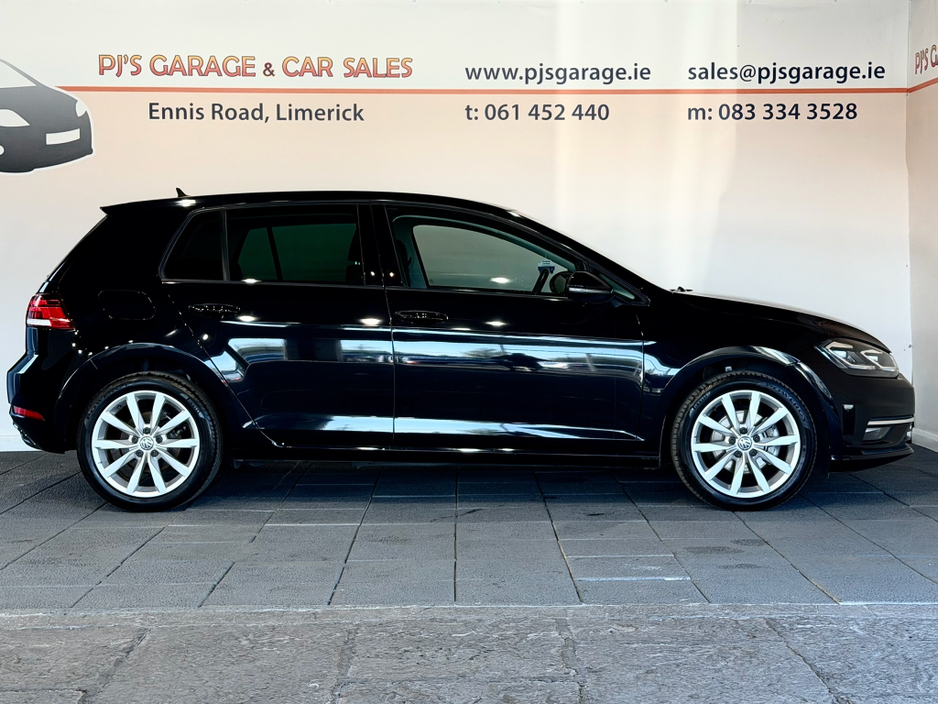 2019 Volkswagen Golf - image 4