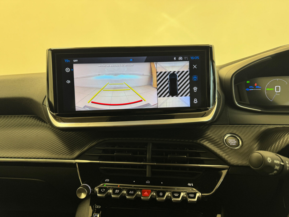 2026 Peugeot 2008 Electric 156bhp (54 kWh) Allure €35,000