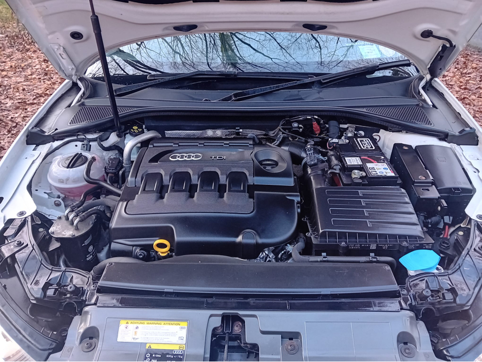 2016 Audi A3 - image 22