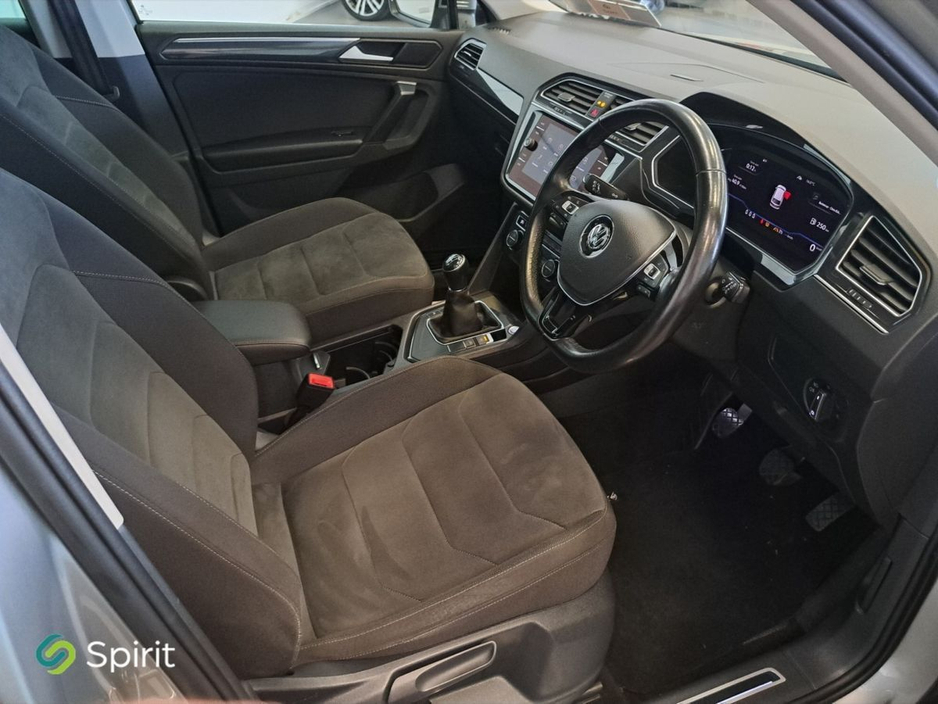 2019 Volkswagen Tiguan 150HP R-Line *Call Jonathan On 0879785383* €24,900