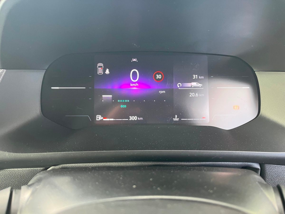 2025 Renault Kangoo - image 7